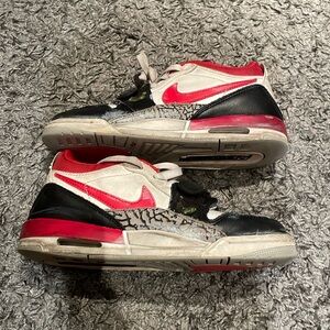 Jordan legacy 312 low